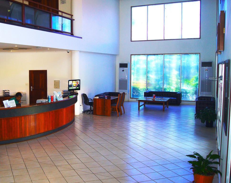 Madang Star International Hotel Exteriör bild